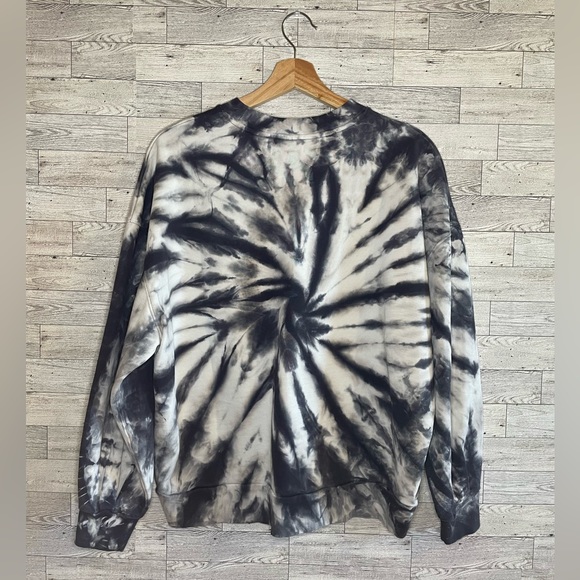 LEVISE sweater - Picture 2 of 9